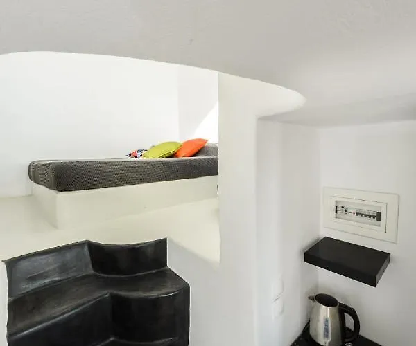 The Luna With Jacuzzi *