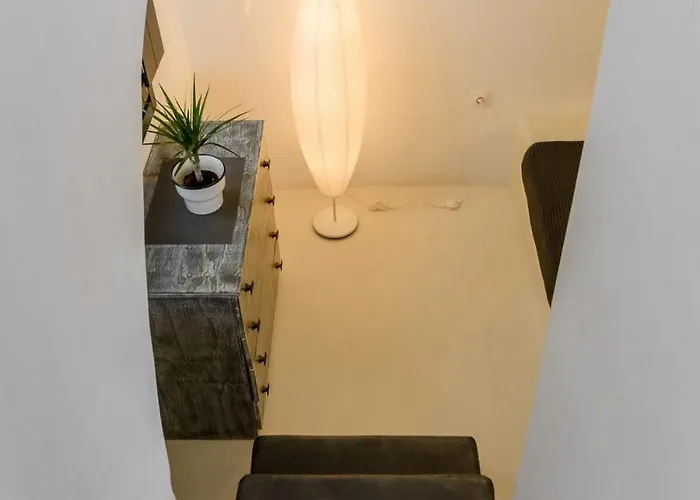 The Luna With Jacuzzi *