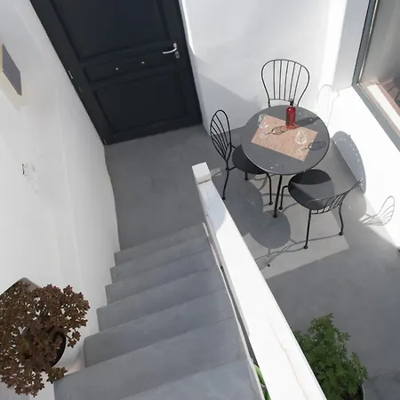 The Luna With Jacuzzi *